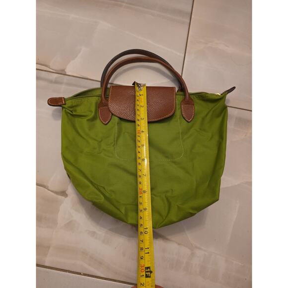 Longchamp Le Pliage Green Shoulder Bag - Picture 10 of 16
